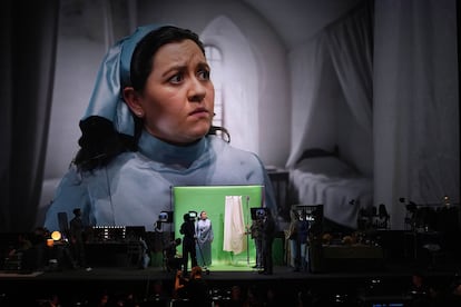 Actress Adriana González as Doña Inés in the rehearsals of 'Tenorio'.