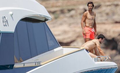 Rafael Nadal, con su actual barco.