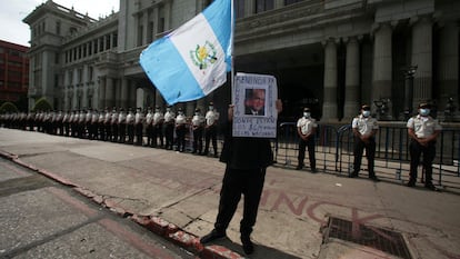 Manifestación en Ciudad de Guatemala contra la destitución del fiscal Juan Francisco Sandoval, el 24 de julio.