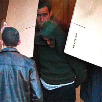 Félix Ignacio Esparza Luri, ayer, durante su detención en Francia.