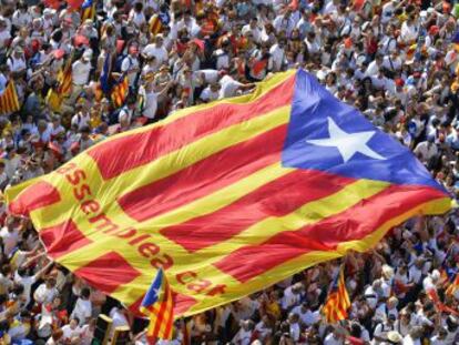 El presidente catalán, Carles Puigdemont, ha llamado a “desbordar cívicamente” al Estado