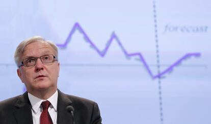 El comisario de Asuntos Econ&oacute;micos, Olli Rehn, en una reciente intervenci&oacute;n p&uacute;blica.
