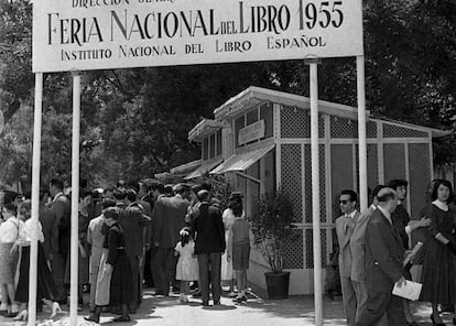 Feria del Libro de Madrid 1955 ... ...