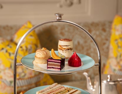 Detalle de la propuesta gastronómica para el té 80 Días Alrededor del Mundo, en el hotel Kensington (Londres).