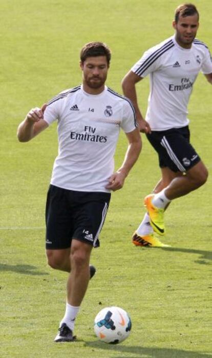 Xabi Alonso, en un entrenamiento de esta temporada. 