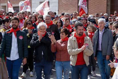 Demetrio Madrid, Isabel Rodríguez y Luis Tudanca, a su llegada a Villalar de los Comuneros, con motivo de la celebración del Día de Castilla y León.