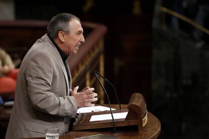 El portavoz de Compromìs, Joan Baldoví durante su intervención en el debate de la moción de censura presentada por el PSOE.