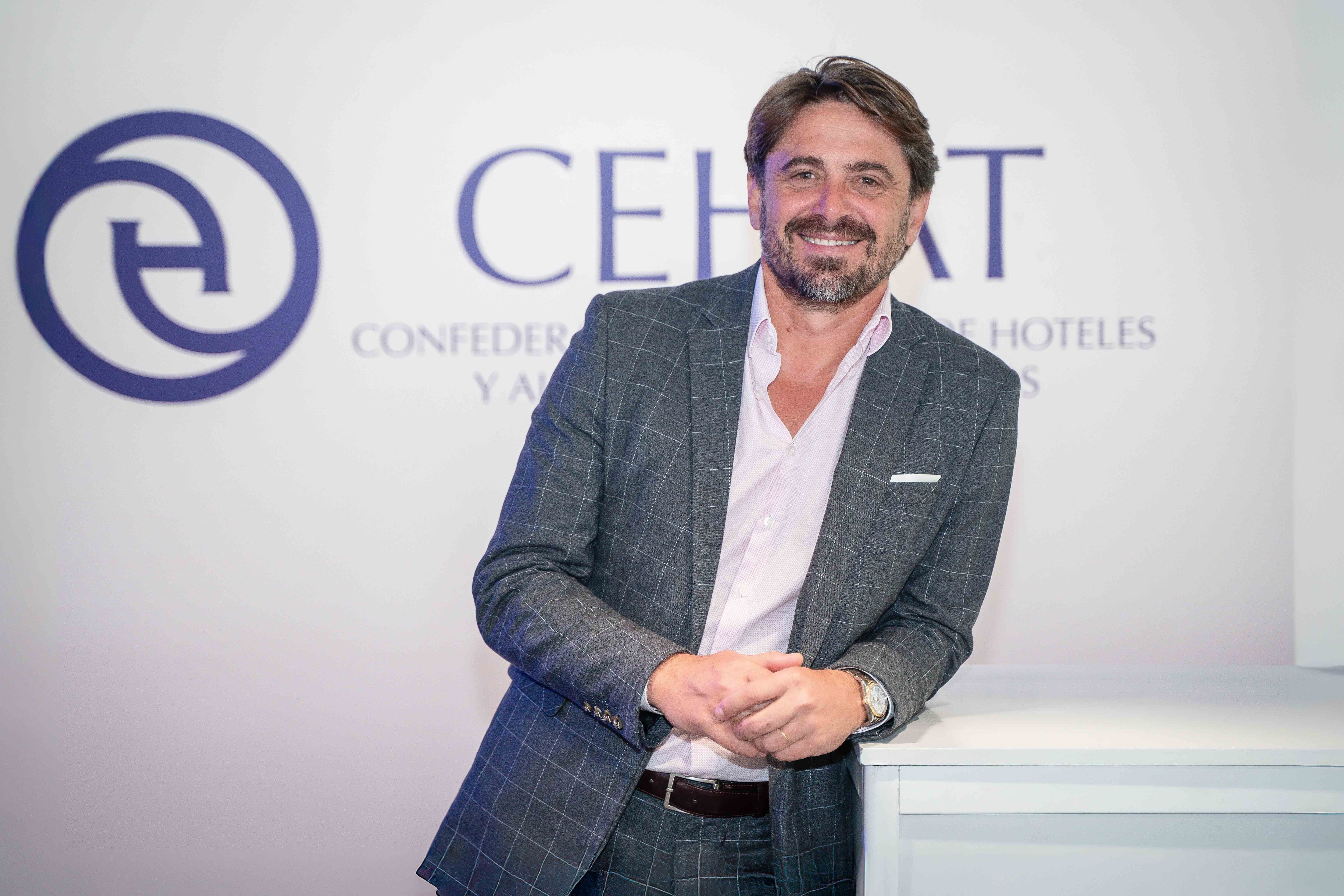 Los hoteleros descartan un “aterrizaje forzoso” del turismo y anticipan un buen cierre de año