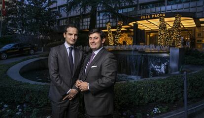 Jerónimo Bremer (izquierda) y Borja Escalada, del grupo mexicano BK Partners que ha comprado el Hotel Villa Magna en Madrid.