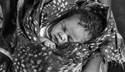 Un recién nacido en el hospital Rey Balduino de Dakar, capital de Senegal.