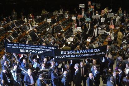 Plenário da Câmara após votação para redução da maioridade penal.