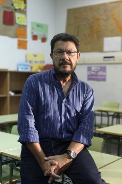 José Luis Díez, dirige un instituto de Formación Profesional en San Blas. Es uno de los docentes afectados por la ampliación del horario lectivo en Madrid