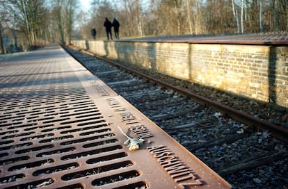 Monumento en la estación desde la que fueron deportados los judíos de Berlín.