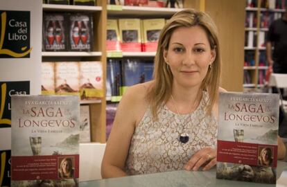 La escritora Eva García, en la presentación de su libro.