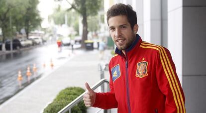 Jordi Alba, en un hotel de Kiev, poco después de firmar por el Barça.
