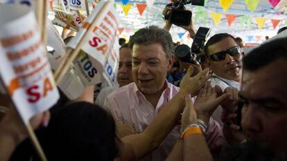 Santos at a campaign event in Cali. 