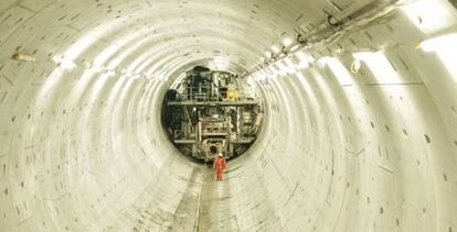 Interior del túnel bajo el Támesis.