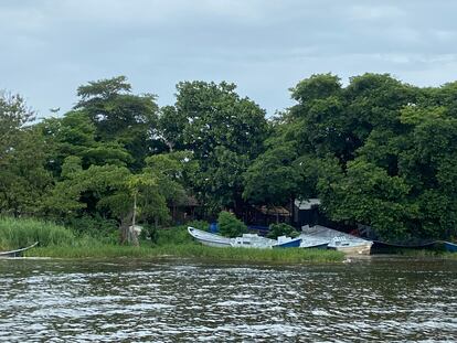 USAR SOLO PARA EL REPORTAJE:
La resistencia del río Mocorón de JUAN MARTÍNEZ D´AUBUISSON.