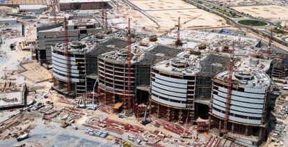 Obras de construcción del nuevo hospital de Doha, en Catar.