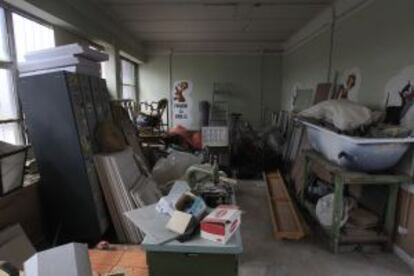 Una habitación del centro usado como trastero.