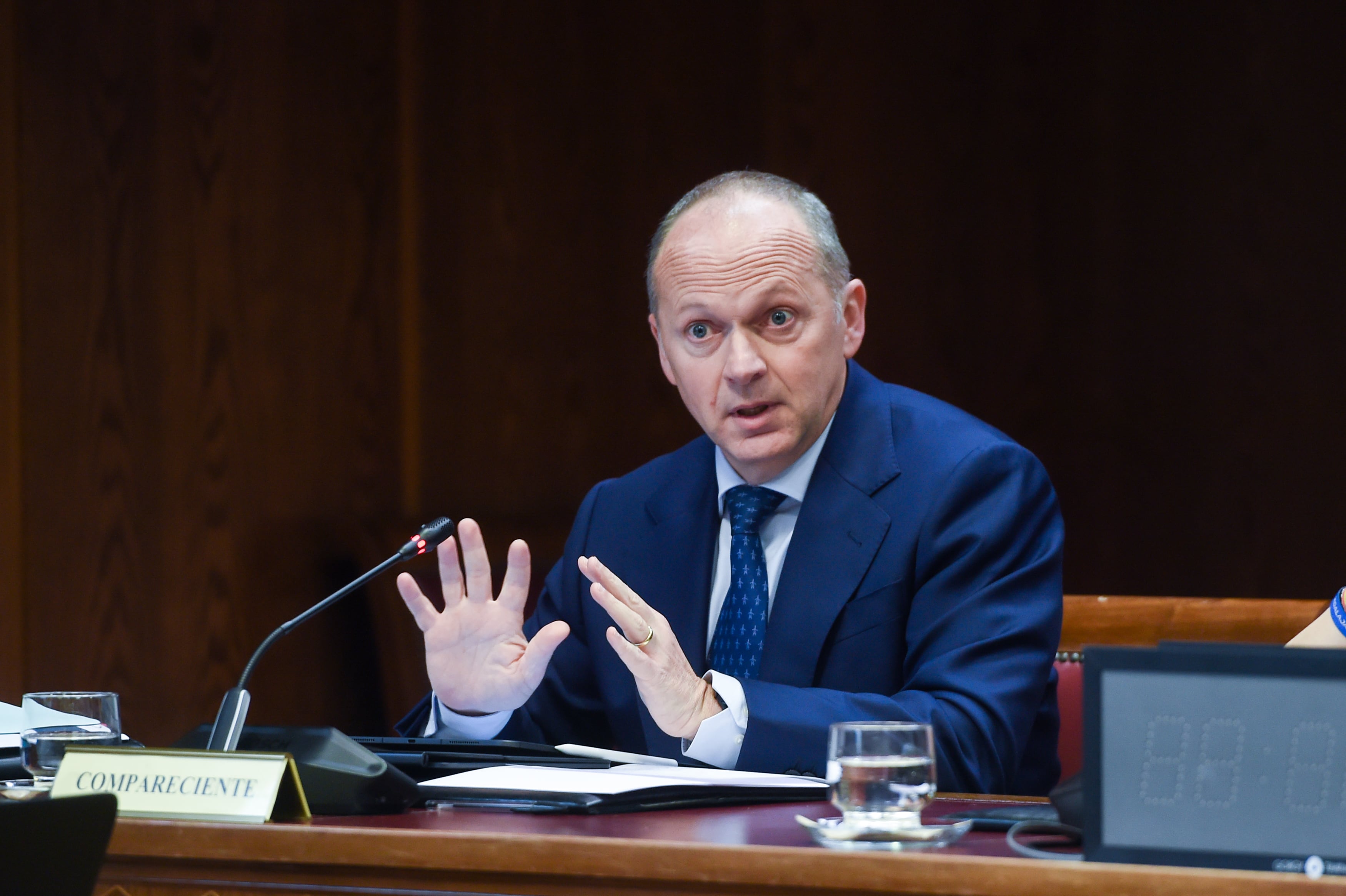 CEO di Redeia accusa le aziende elettriche di responsabilità per blackout del 28 aprile e avverte di irregolarità da spiegare