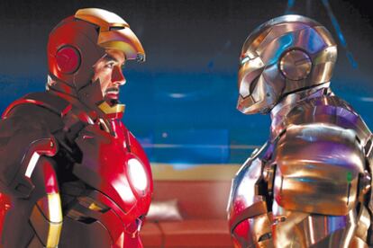 <b>Doble o nada: Robert Downey Jr., <i>aka</i> Tony Stark, enfrentado con War Machine en <i>Iron Man 2.</i></b>
<b>Una imagen del videojuego. Un jugador experto tardaría por lo menos 12 horas en completarlo.</b>