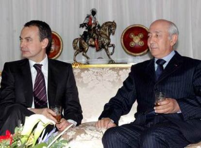 Zapatero y Jetu, durante su encuentro de este lunes en Rabat.