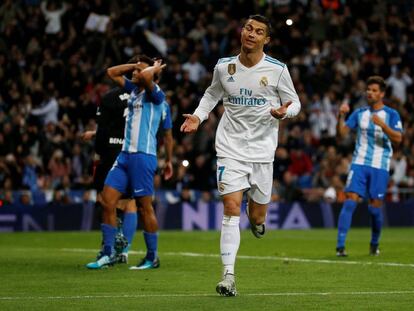 Cristiano Ronaldo, después de marcar su gol aprovechando el rechace del penalti que le paró Roberto.