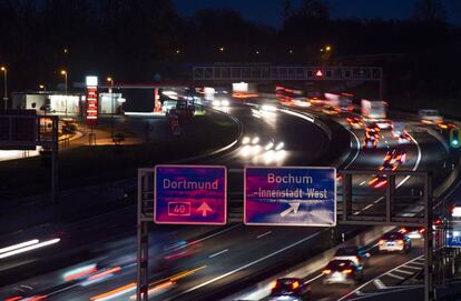 Tramo de la autopista 44, cerca de Dortmund (Alemania)