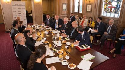 Desayuno informativo en Londres organizado por EL PA&Iacute;S y banco Sabadell.