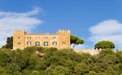 Vista del castillo de Castiglione della Pescaia.