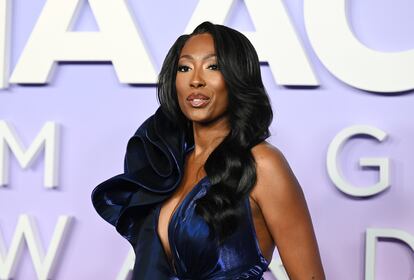 Aisha Bowe en la 56ª edición de los NAACP Image Awards celebrada en el Pasadena Civic Auditorium el 22 de febrero de 2025 en Los Ángeles, California.