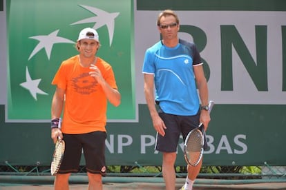 David Ferrer y su entrenador Javier Piles.