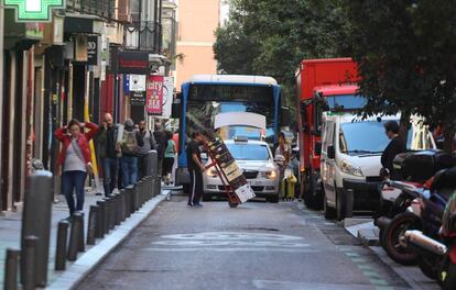 La calle de Hortaleza, paralela a Fuencarral y abierta al tráfico.