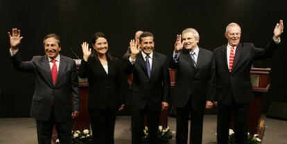 De izquierda a derecha, Alejandro Toledo, Keiko Fujimori, Ollanta Humala, Luis Castañeda y Pedro Pablo Kuczynski, el domingo.