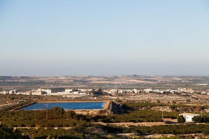 El plan general de San Miguel de las Salinas, en la imagen, preveía la construcción de 40.000 viviendas y el TSJ lo anuló.