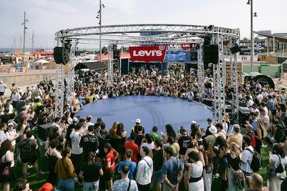 El escenario circular de The Levi’s® Plaza.