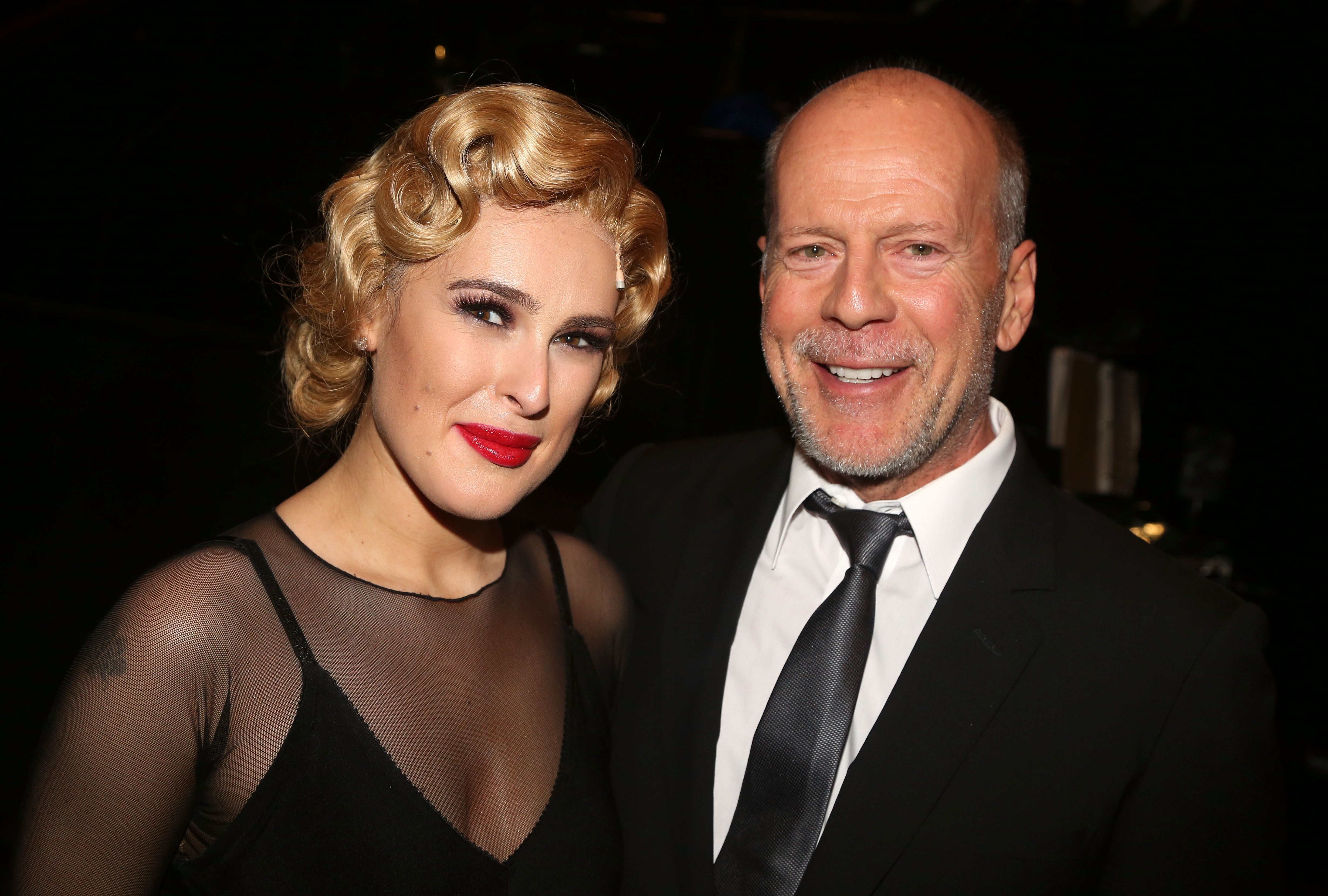 La hija mayor de Bruce Willis reflexiona sobre la demencia del actor en el Día del Padre: “Ojalá te hubiera hecho más preguntas mientras aún podías contármelo”
