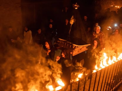 Procesión de Los Caracoles en O castro.