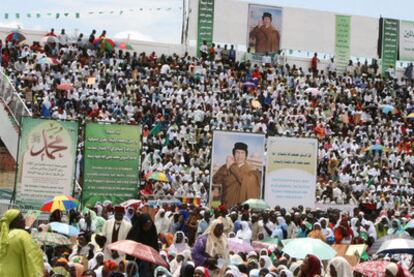 Celebración del nacimiento de Mahoma en Kampala en 2008, en la que Gadafi fue uno de los invitados de honor.