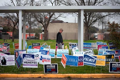 Um colégio eleitoral, esta terça-feira em Houston, Texas.