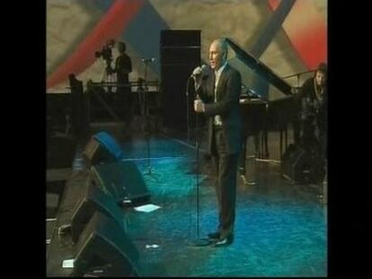 Putín canta y toca el piano en una gala benéfica