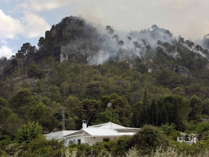 Incendio en Carcaixent (Valencia).