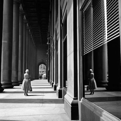 Así son las fotos de Vivian Maier, la niñera fotógrafa