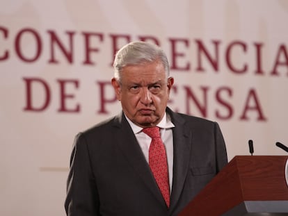 Andrés Manuel López obrador durante su conferencia matutina de este jueves.