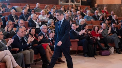 El ministro de la Presidencia, Relaciones con las Cortes y Justicia, Félix Bolaños, durante la clausura del acto del 30 aniversario de la Agencia de Protección de Datos, en el salón de actos del CSIC, este jueves en Madrid.