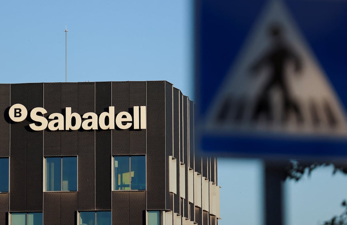 El Banco Sabadell y el BBVA caen en Bolsa ante el regreso de la entidad ...