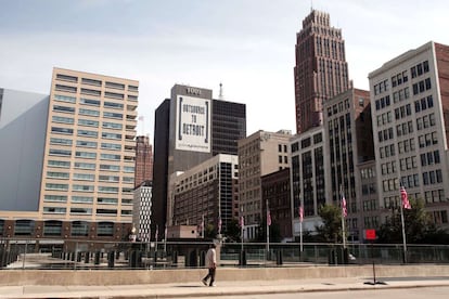 Centro financiero de la ciudad de Detroit. La capital mundial del motor lleva en caída libre desde los noventa. A las nefastas gestiones de sus alcaldes se sumó en 2008 la crisis financiera, lo que terminó por condenar a la suspensión de pagos a una ciudad que fue el símbolo del poder industrial estadounidense.