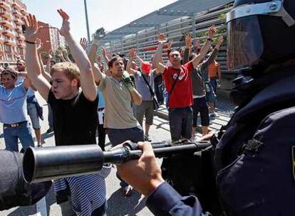 Protestas de trabajadores ayer en Vigo.