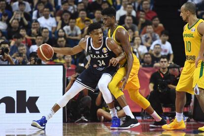 Antetokounmpo, durante el partido de Grecia ante Brasil.